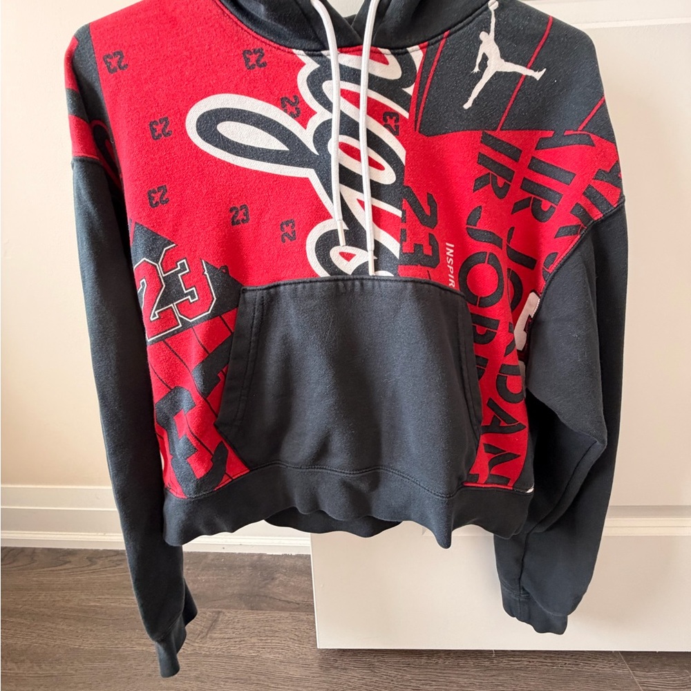 Jordan Women’s Fleece Pullover Loose Fit